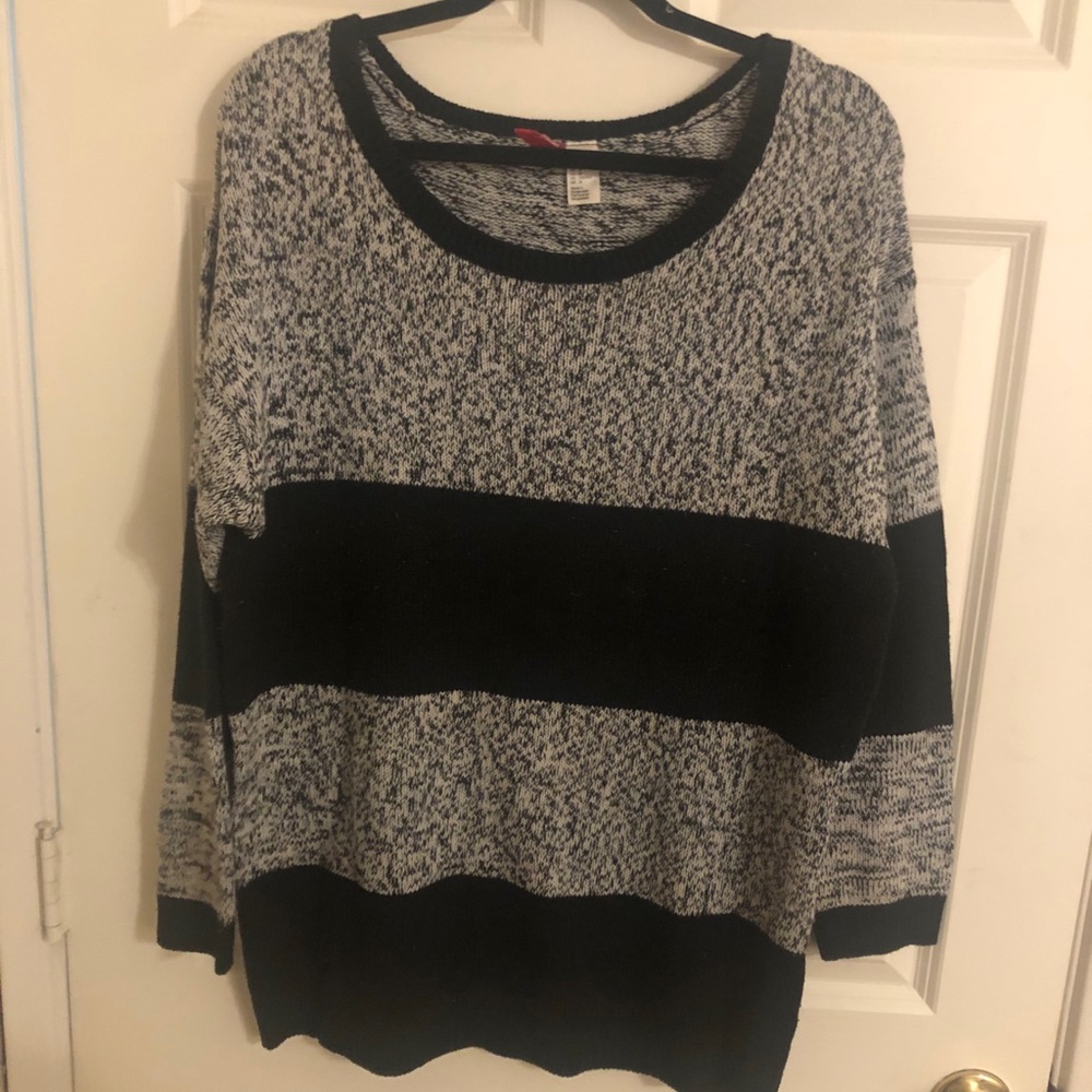 H&M Black And Grey Sweater